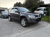 Suzuki Grand Vitara 2.4 Comfort Comfort - Suzuki Grand Vitara Comfort mit Benzin-Antrieb