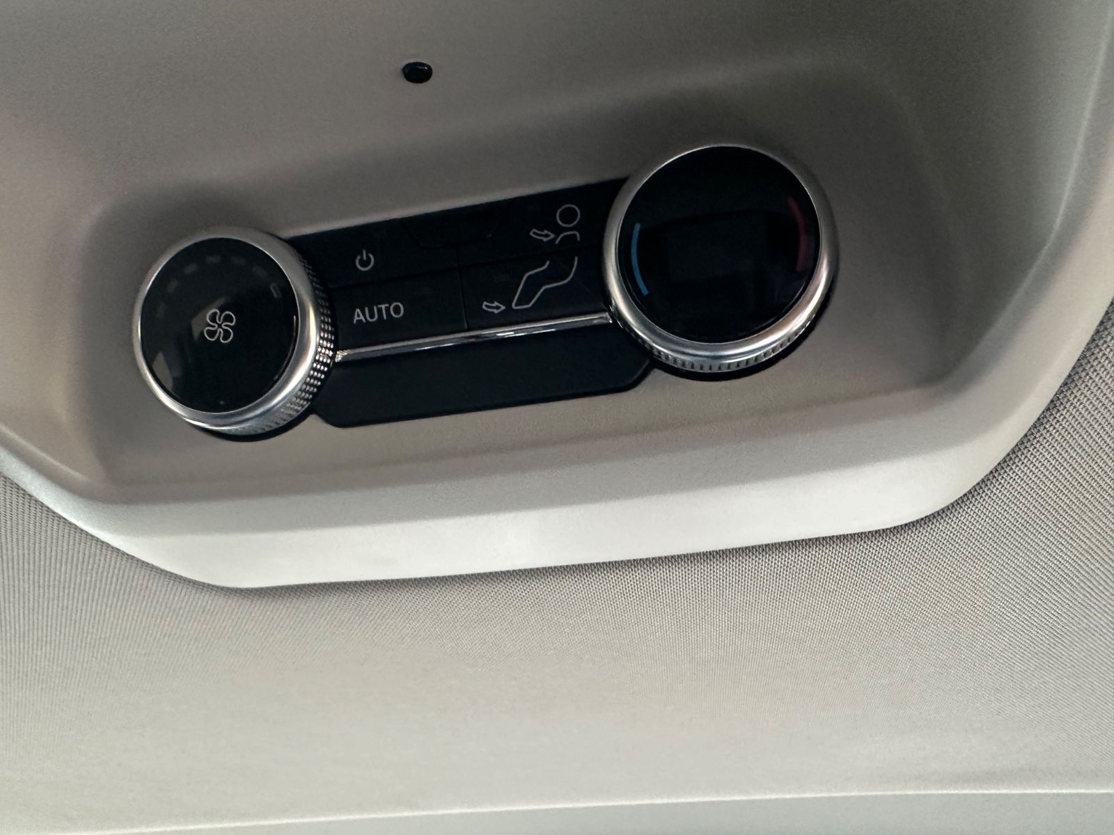 Ford Tourneo Custom - Bild 29