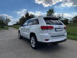Jeep Grand Cherokee 3.0l V6 MultiJet Summit Ivory - Jeep Grand Cherokee in Stuttgart