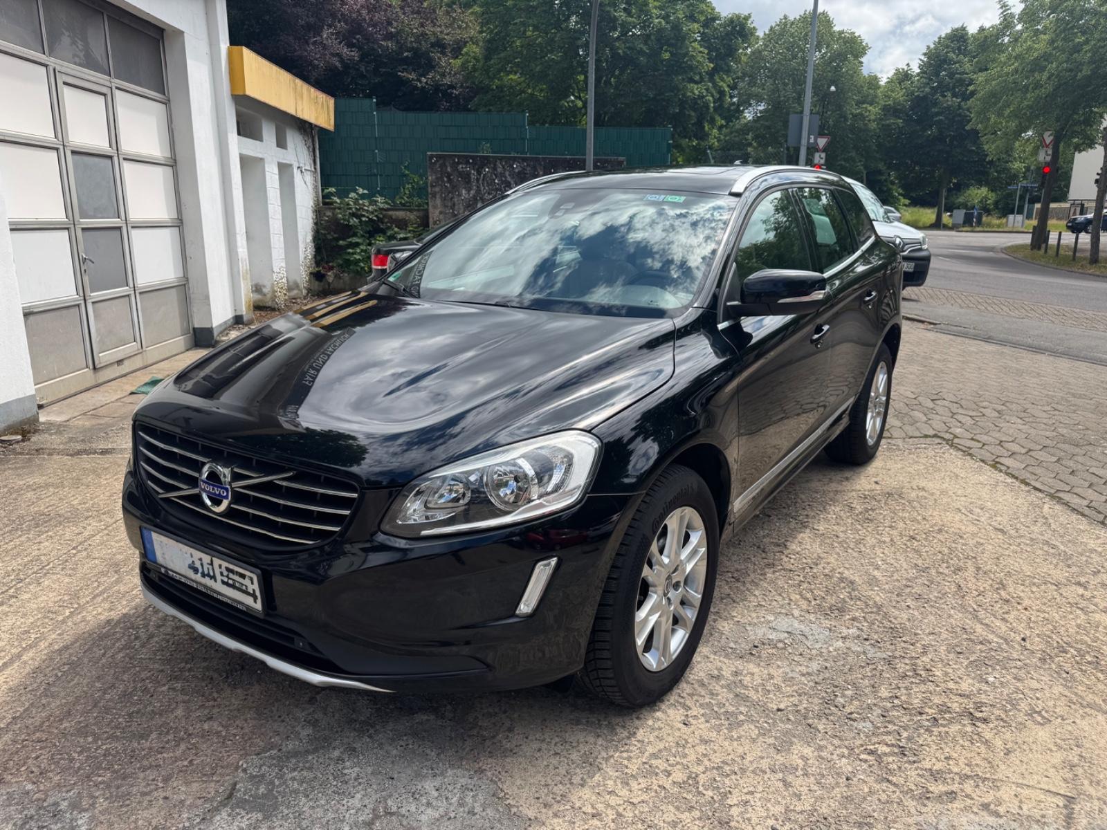 Volvo XC 60 Summum Leder El. Heckklappe Kamera Navi