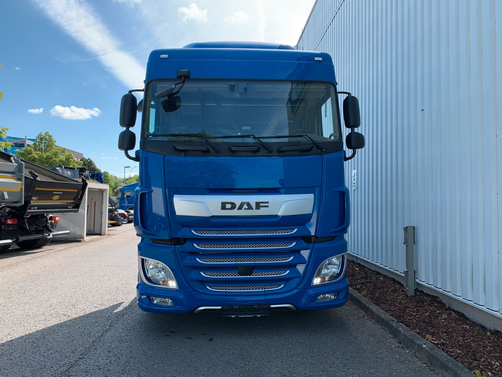 Fahrzeugabbildung DAF FT XF 480 SC LD