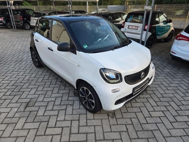 Image of Smart ForFour