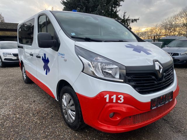 Renault Trafic Ambulance Krankenwagen Navi Kamera