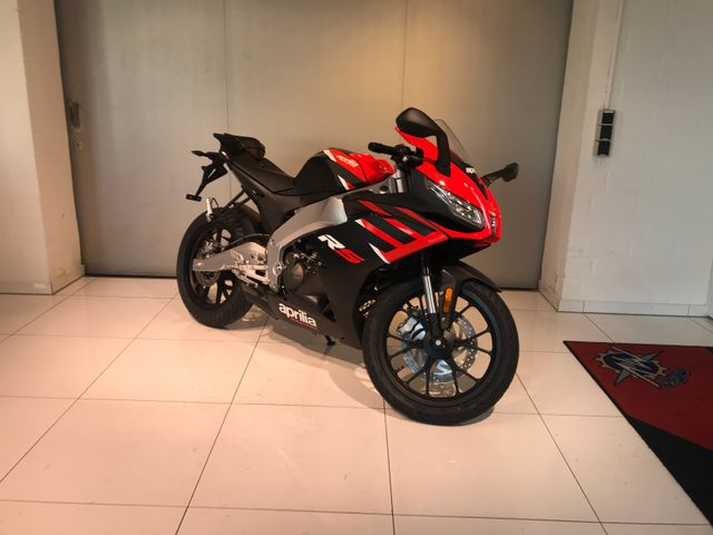 Aprilia RS 125 E5  NUR NOCH EIN FAHRZEUG