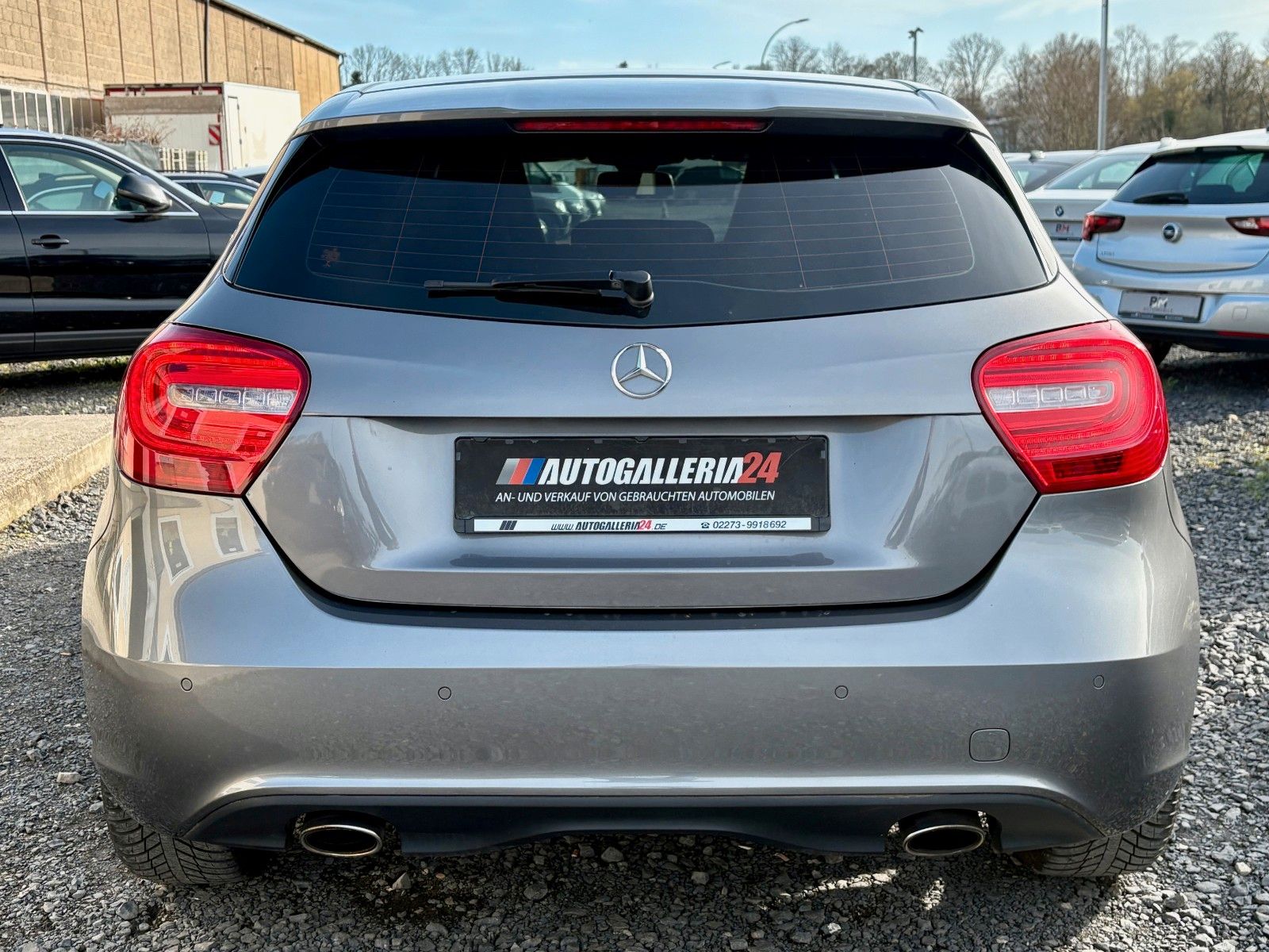 Fahrzeugabbildung Mercedes-Benz A 200 BE Xenon Leder PDC SPORTSITZE 2.HAND SHZ