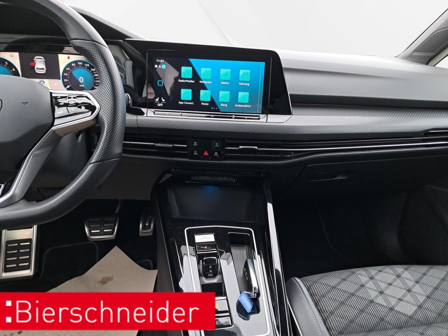 Volkswagen Golf 8 1.5 eTSI DSG R-Line IQ-LIGHT DIGITAL PRO, миниатюра 13