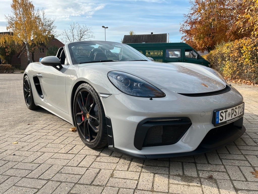 Image of Porsche Boxster