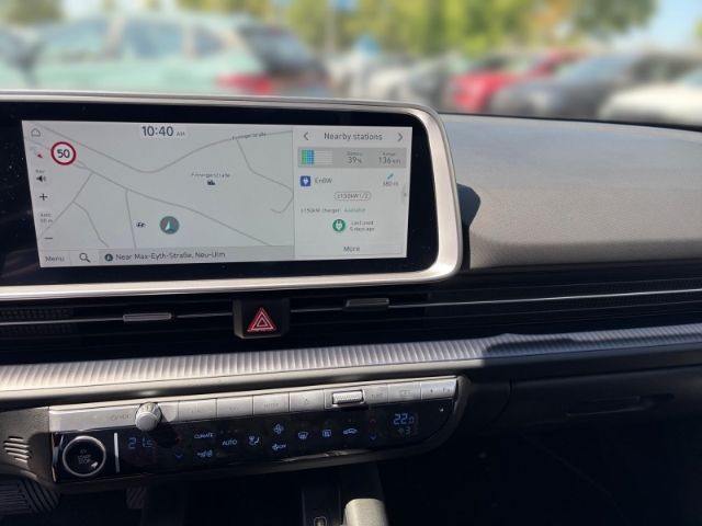 Fahrzeugabbildung Hyundai IONIQ 6 Basis Elektro Navi Digitales Cockpit LED