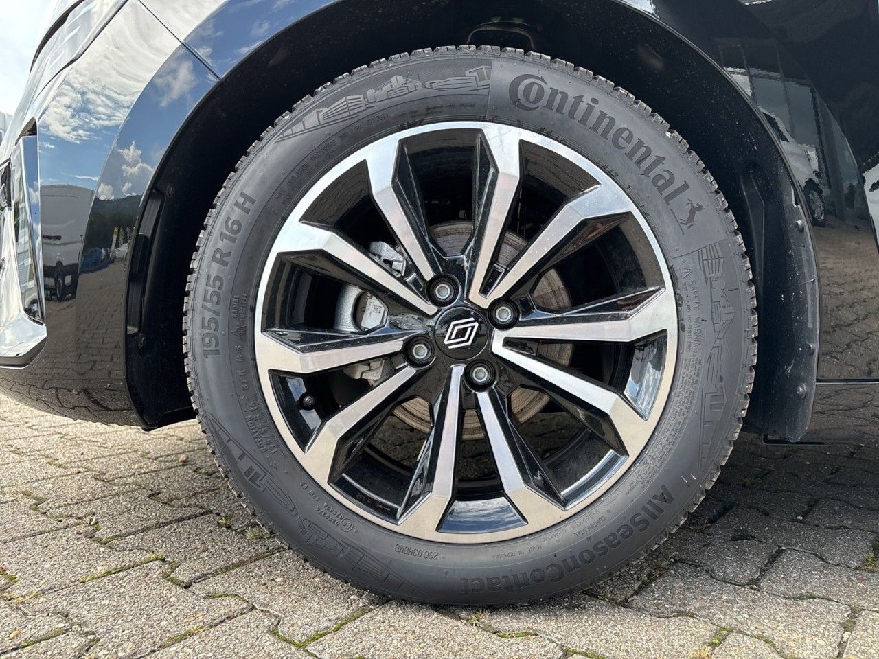 Renault Clio - Bild 9