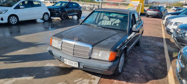 Mercedes-Benz Mercedes-benz 190 2.0 E cat