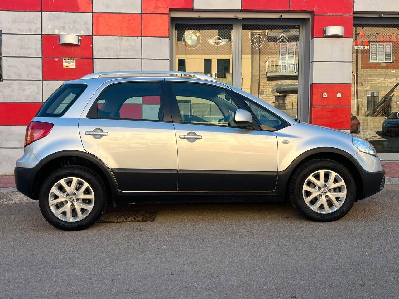 Fiat Sedici 2011 — interior