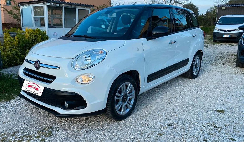 Image of Fiat 500L Wagon