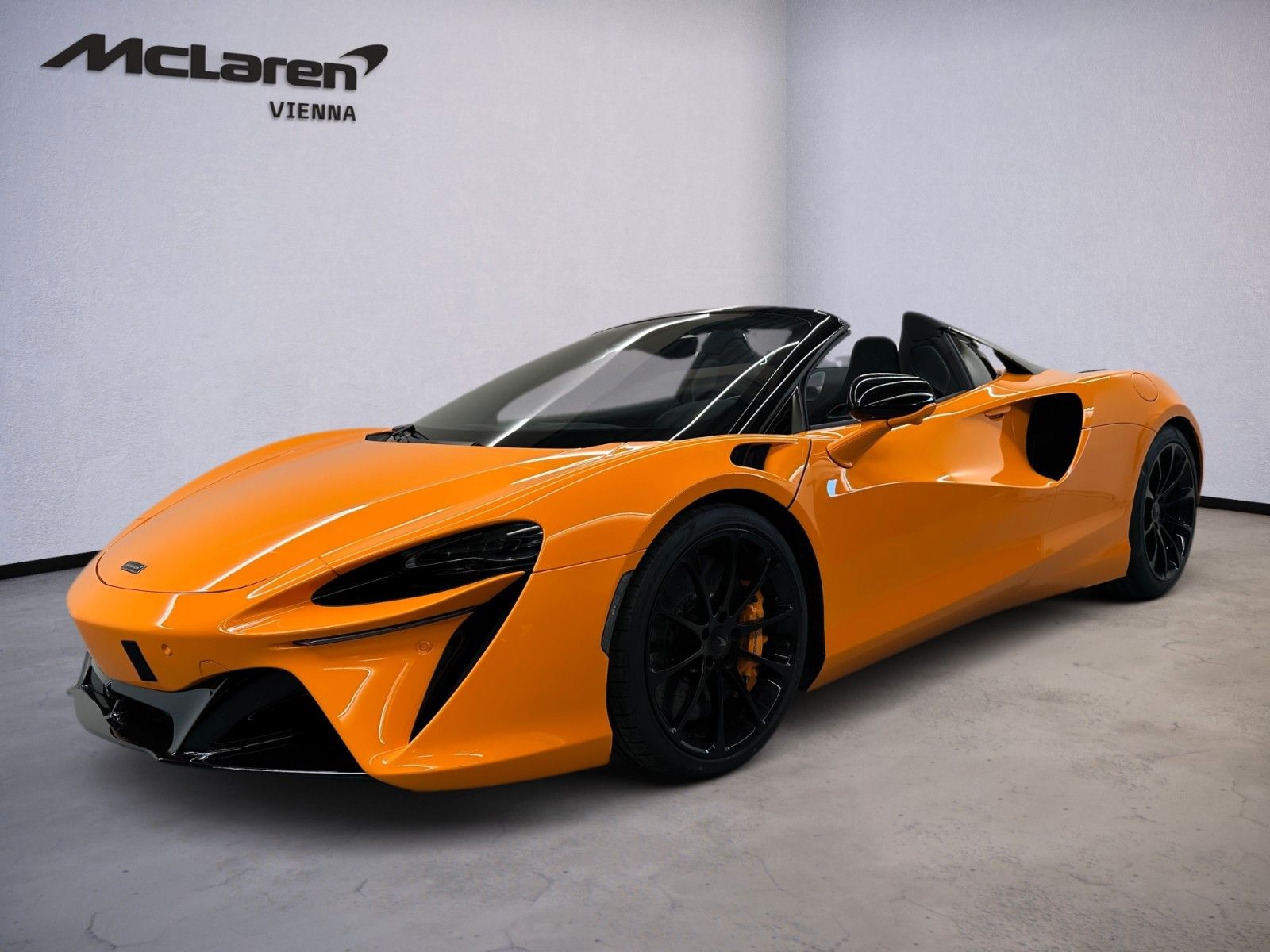 MCLAREN Artura