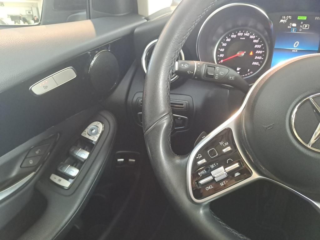 Fahrzeugabbildung Mercedes-Benz GLC 300 e 4M AHK Navi LED SHZ Kamera RDK Sport