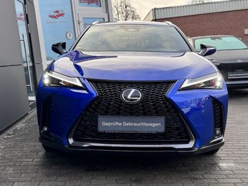 Lexus UX - 2
