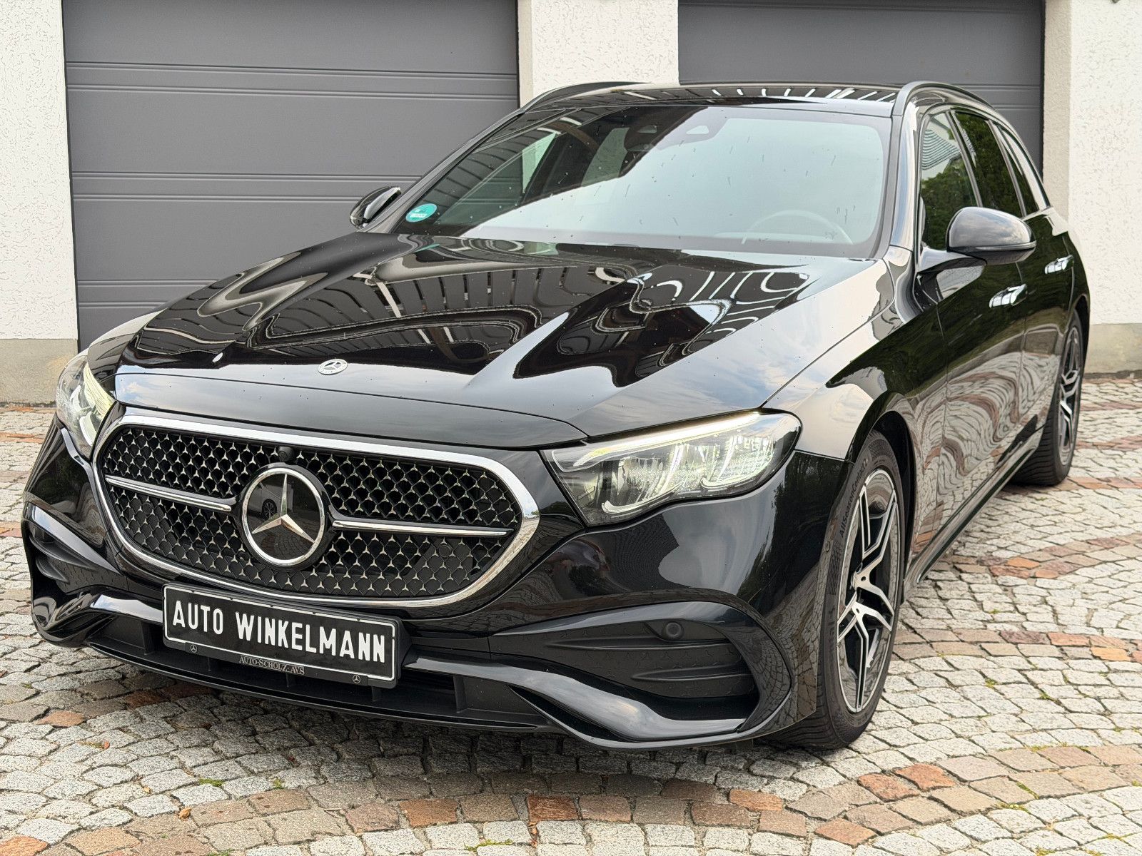 Mercedes E 220 - 1