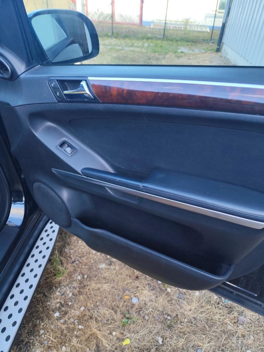 Mercedes-Benz ML 500 mit LPG Gasanlage 22 Zoll Felgen 
