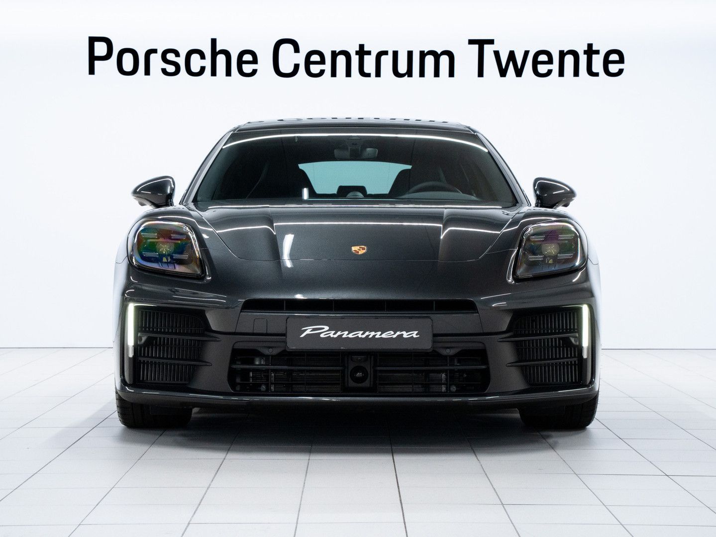 Porsche Panamera 4 E-Hybrid imagem 2