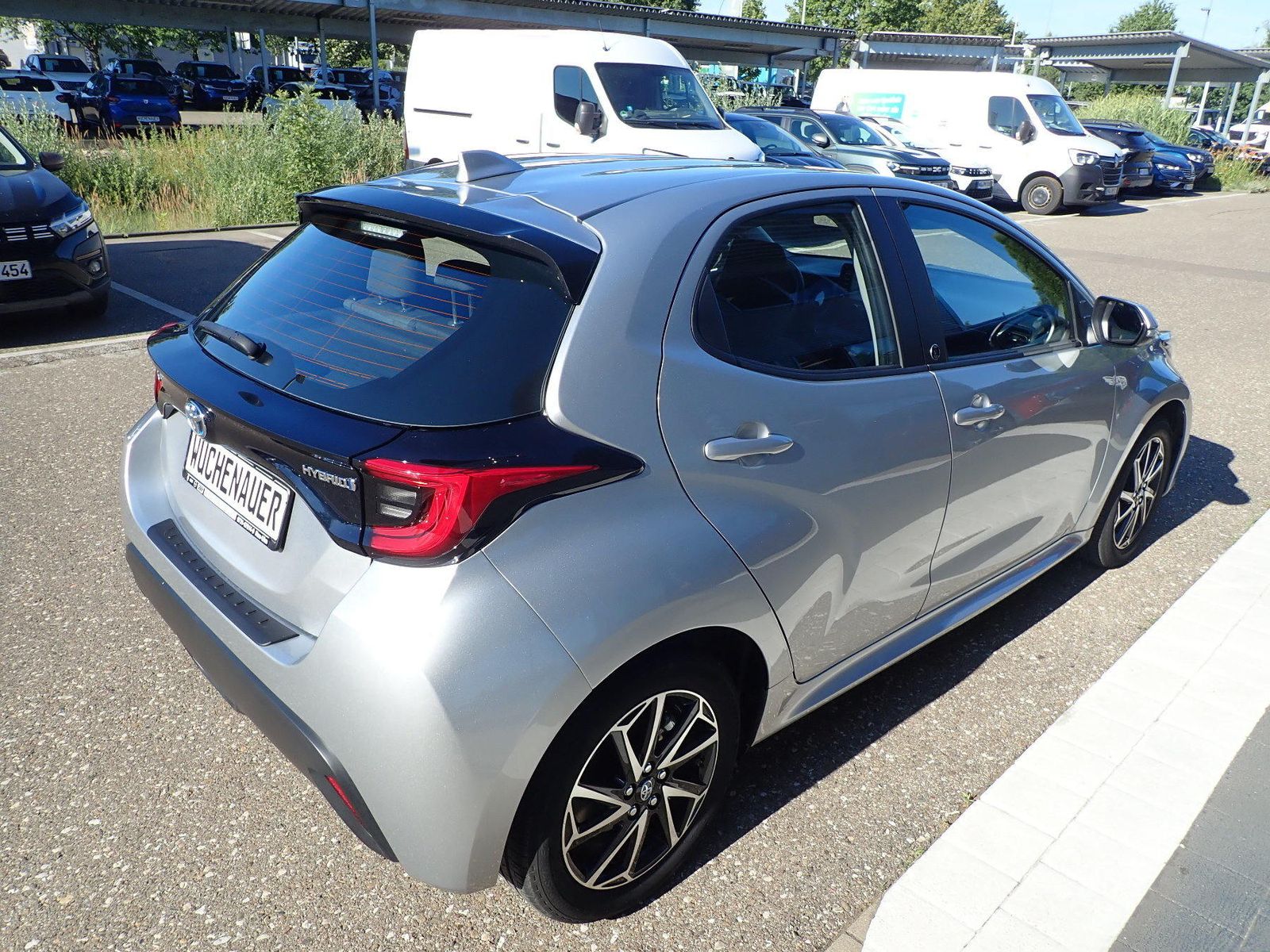 Fahrzeugabbildung Toyota Yaris Hybrid 1.5 Team Deutschland