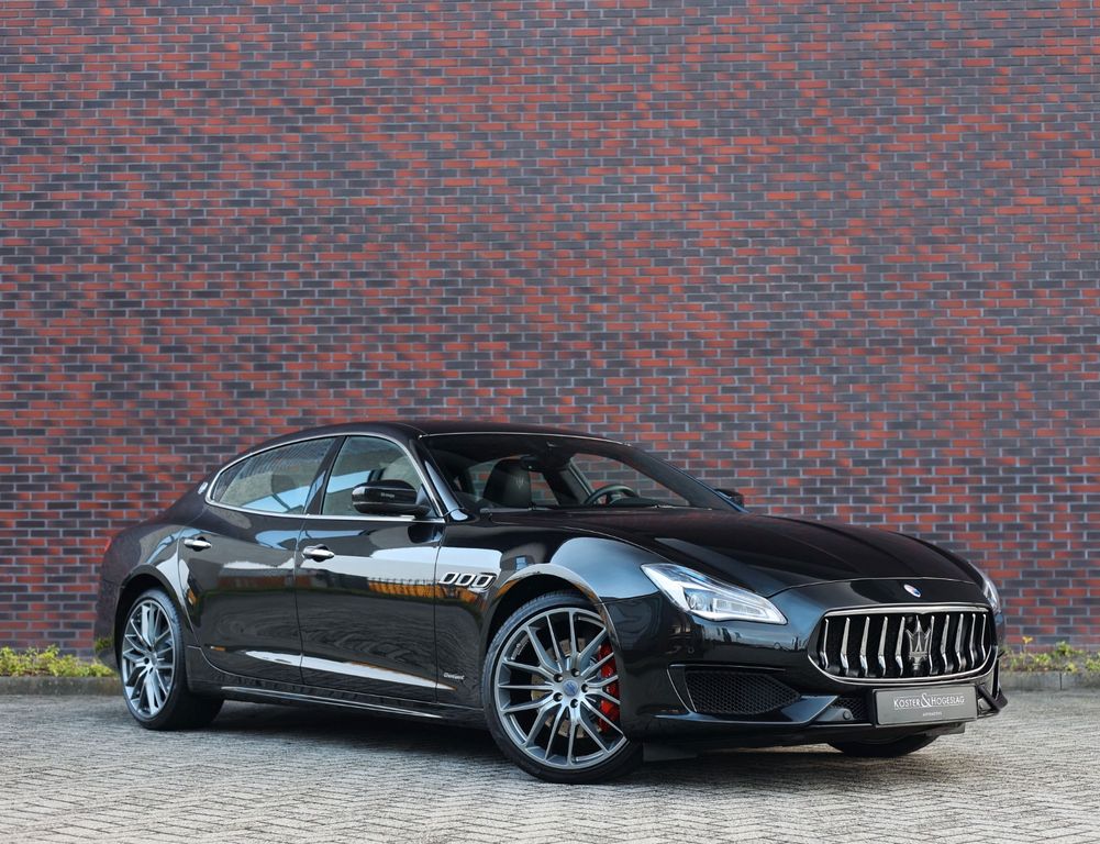 Maserati Quattroporte