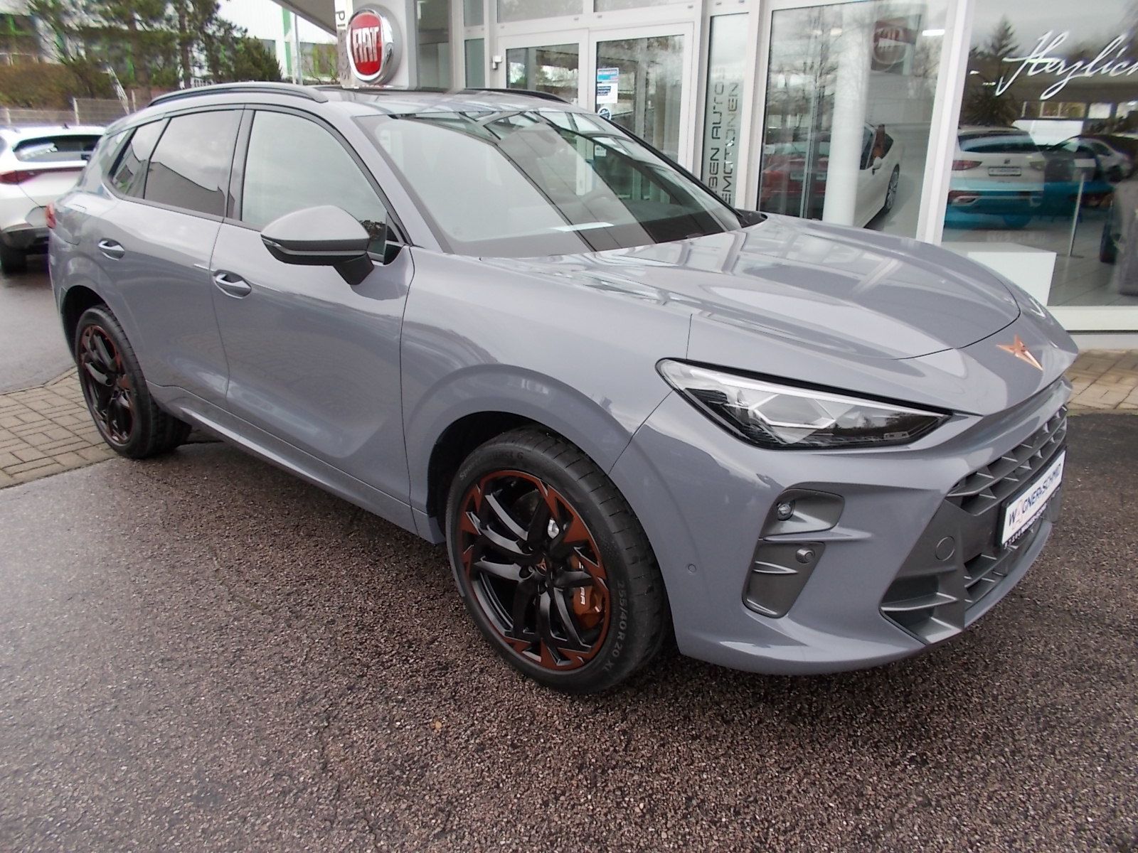 Fahrzeugabbildung CUPRA Terramar VZ 2.0 TSI 4Drive DSG