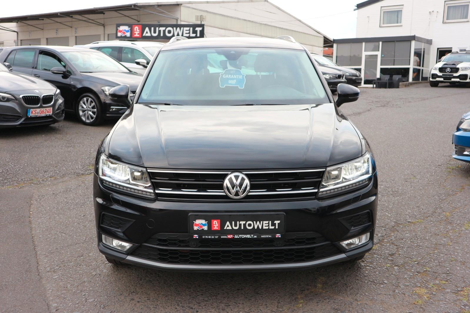 Volkswagen Tiguan 4Motion DSG Navi ACC PDC AHK CarPlay Spur