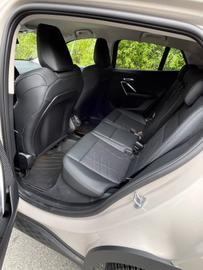 2025 BMW IX2 缩略图 12