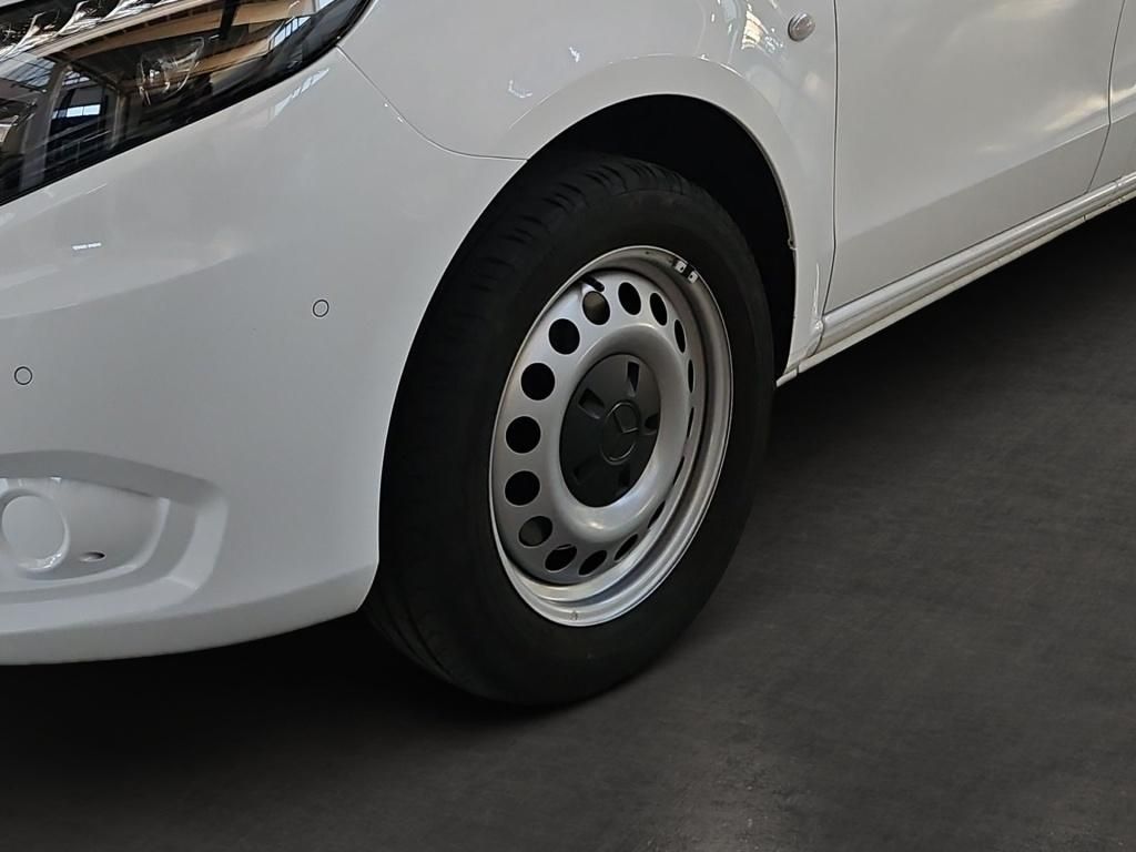 Fahrzeugabbildung Mercedes-Benz Vito 119 Kasten kompakt 4x4 LED Navi PTS RFK SHZ