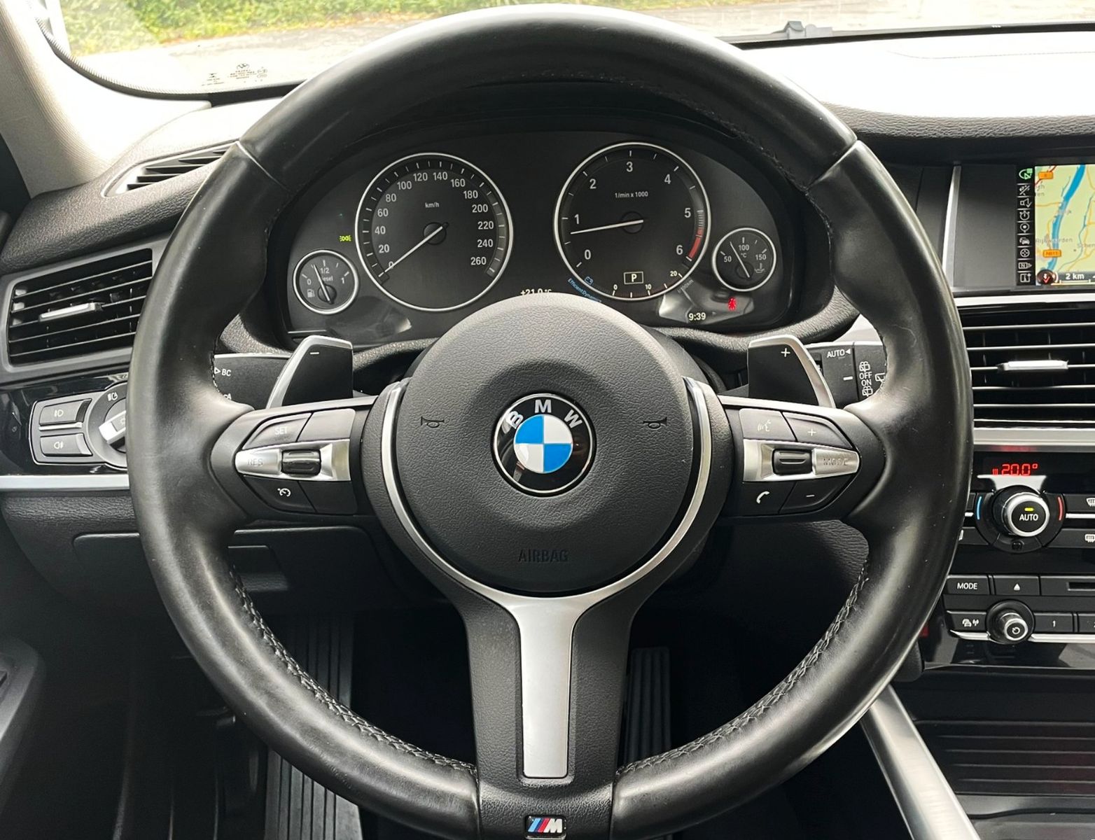 Fahrzeugabbildung BMW X3 xDrive 30d xLine SAG LEDER NAVI LED 360° 1.Hd