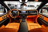Rolls-Royce Cullinan Black Badge /Mandarin/4 Seats / MY 2026 - schwarze Rolls-Royce Cullinan