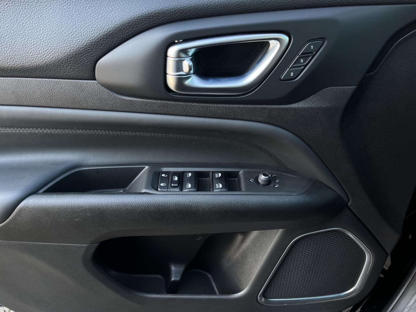 Jeep Compass Summit 360KAM+ACC+KLIMASITZE+LEDER+NAVI+