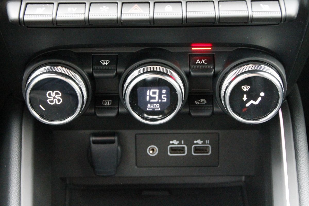 Fahrzeugabbildung Renault Clio ESPRIT ALPINE E-TECH FULL HYBRID 145