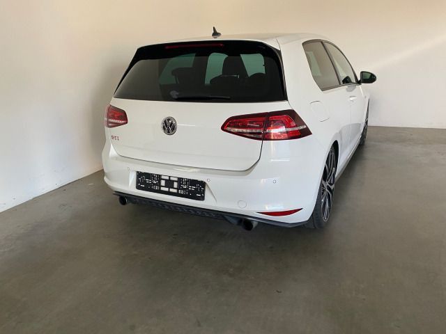 Golf VII GTI Performance 2.0 TSI DSG DYNAUDIO+NA