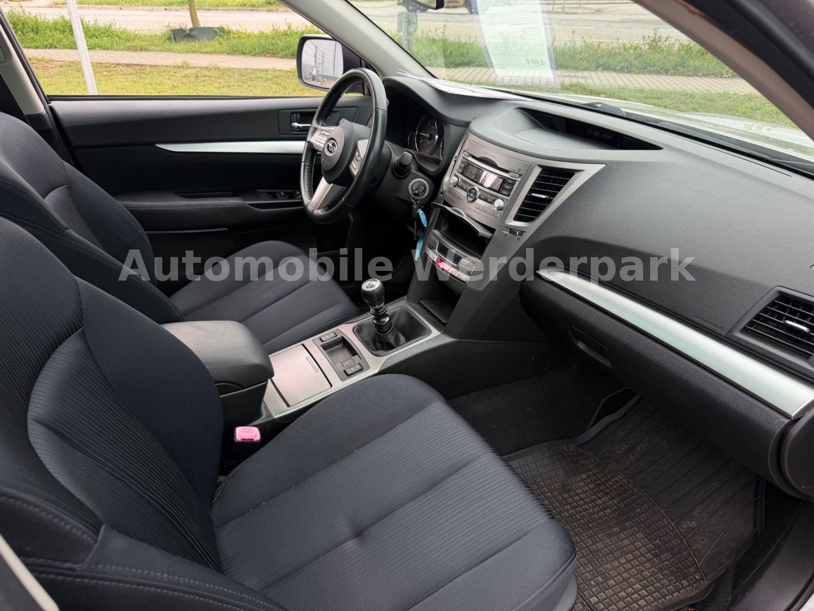 Subaru Outback 2011 — фото 10