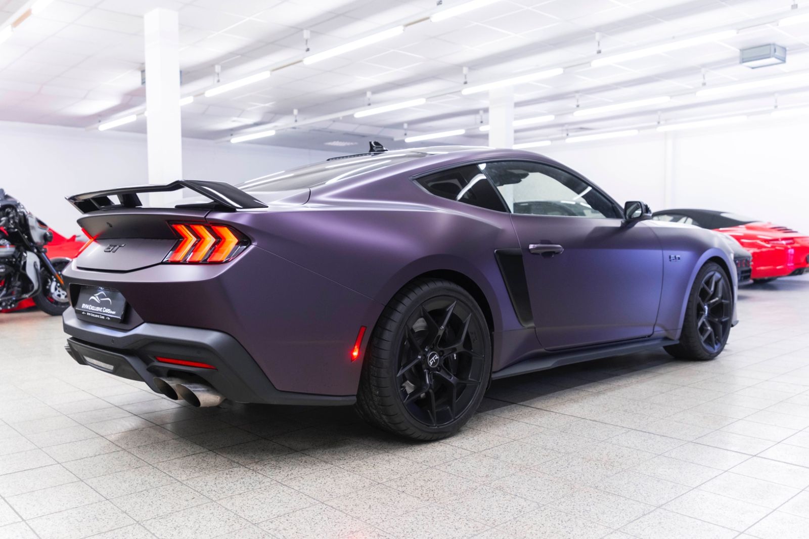 Fahrzeugabbildung Ford Mustang 5.0L V8 COYOTE KAM TOTW LED CARPLAY