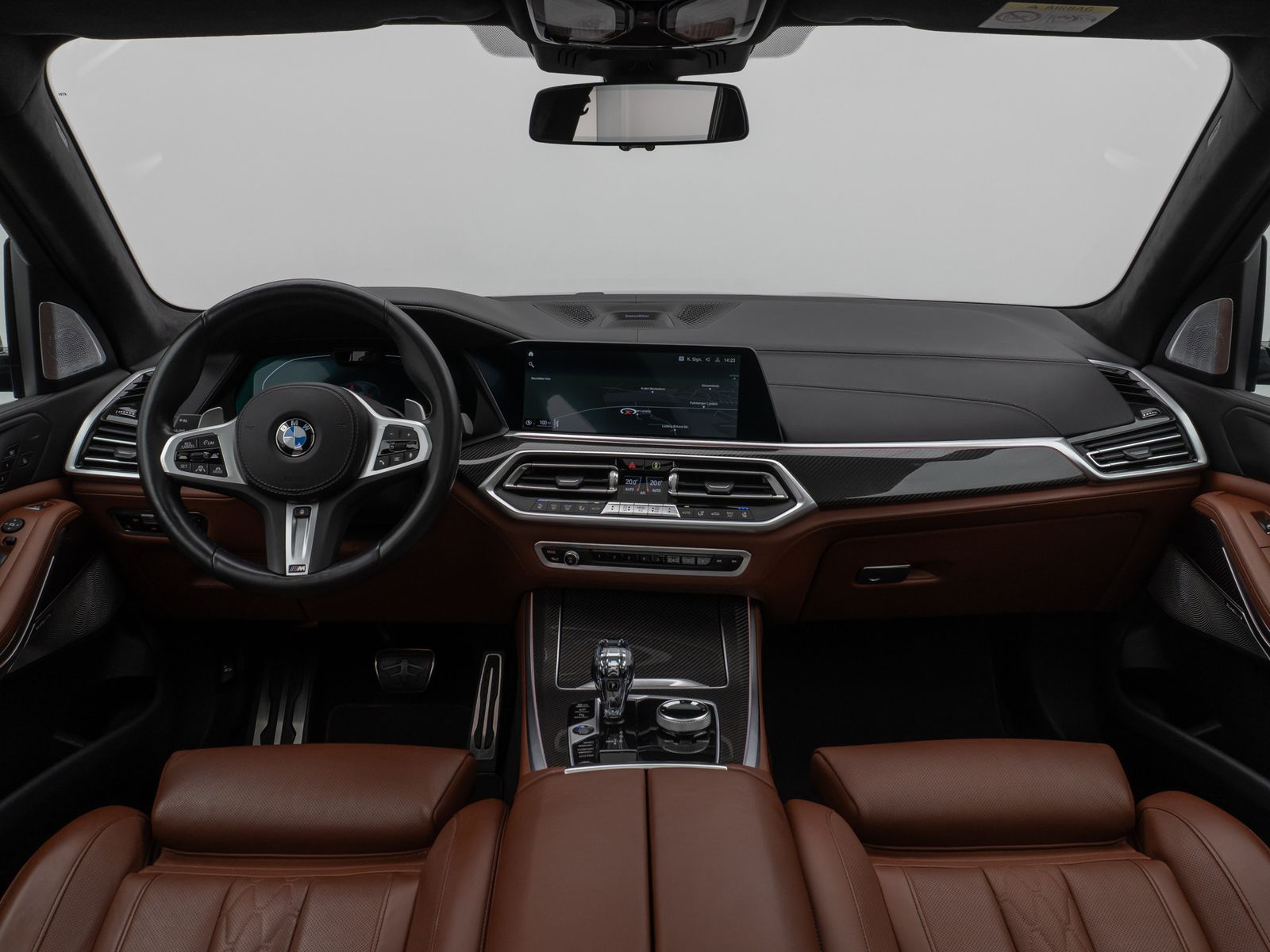 Fahrzeugabbildung BMW X5 xD40d M Sport B&W SoftClose Panorama HUD Voll