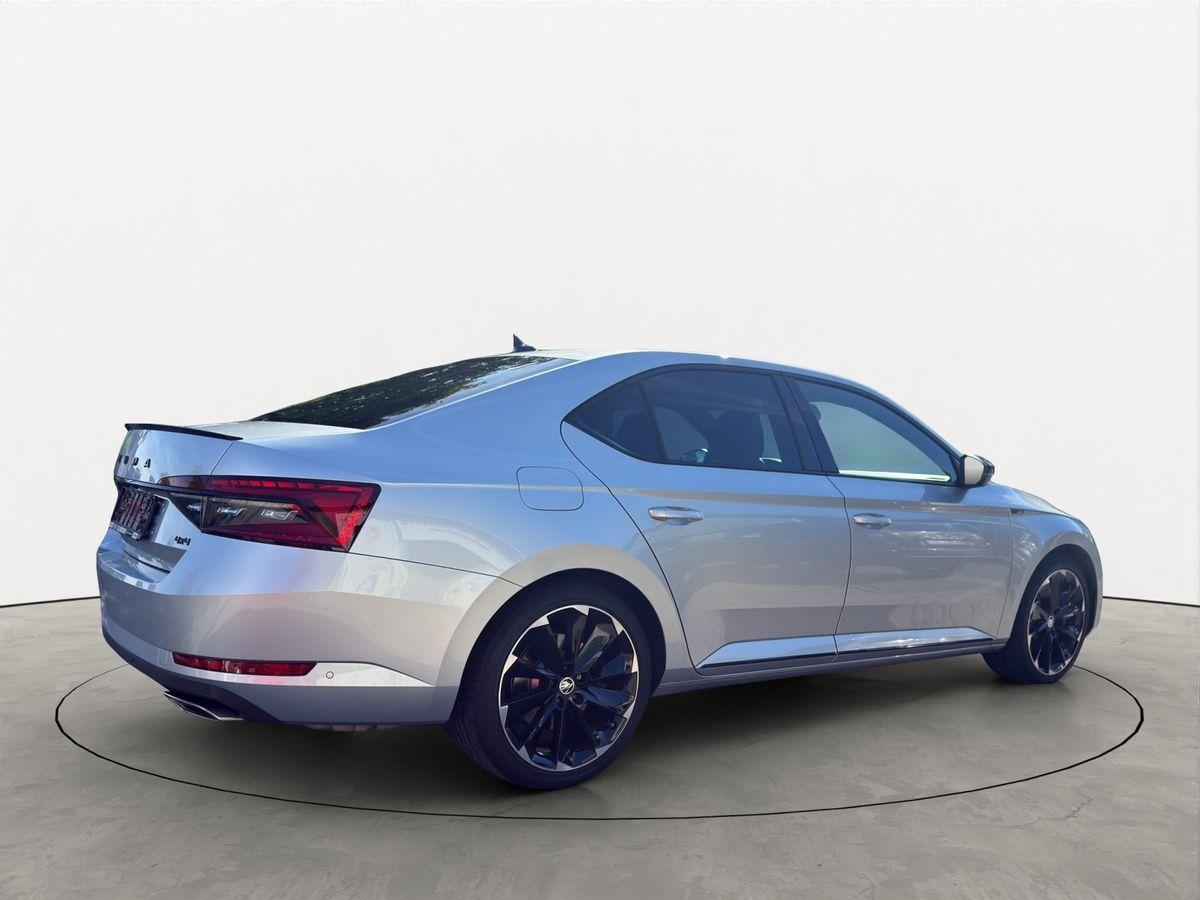 Skoda Superb 4x4 2.0 TSI Sportline LED Navi Kamera Tot