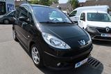 Peugeot 1007 Premium - Peugeot 1007 mit Benzin-Antrieb