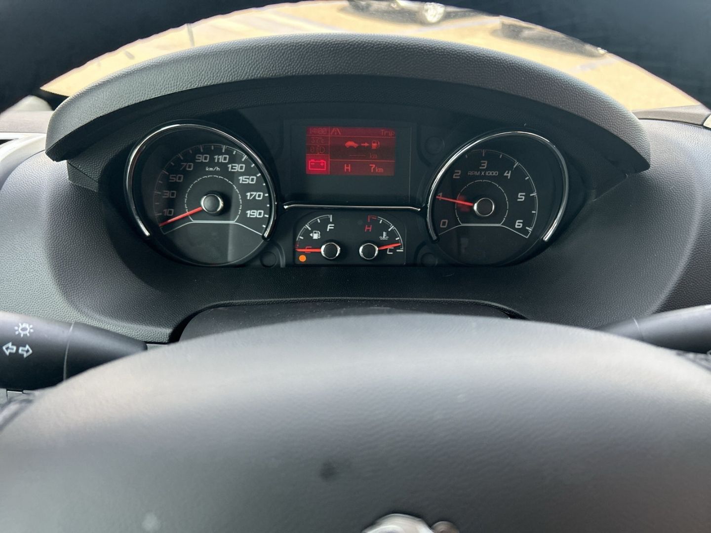 Fahrzeugabbildung Peugeot Boxer Kasten 335 L3H2 HDi 165 *Spurassistent* *N