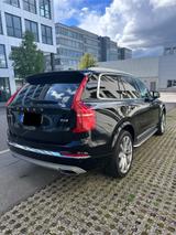 Volvo XC90 B6 AWD Geartronic Inscription  - Volvo XC90 Gebrauchtwagen in Stuttgart