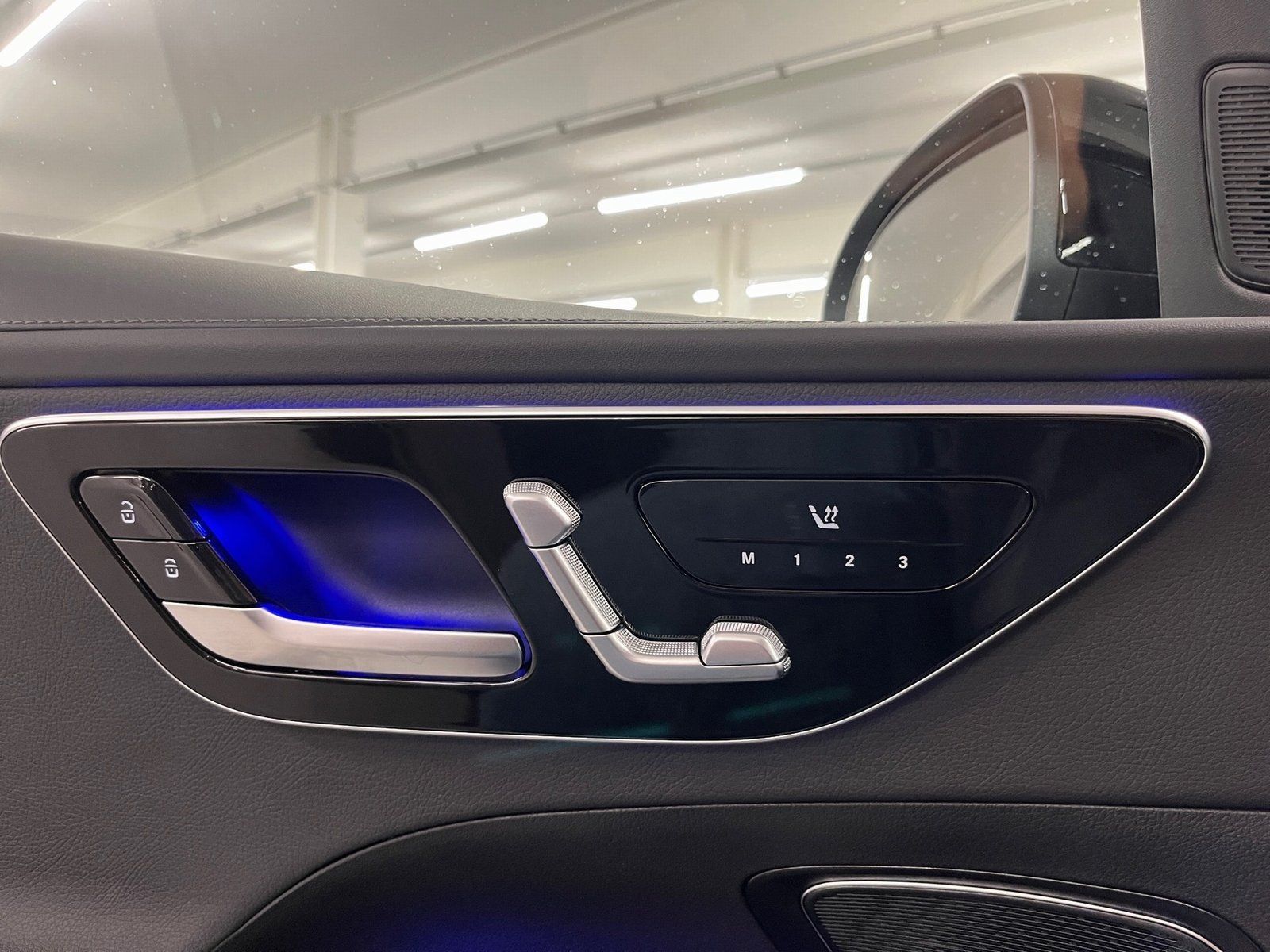 Fahrzeugabbildung Mercedes-Benz C 200 d AMG*Night*Distro*360°*Totwinkel*AHK*LED*