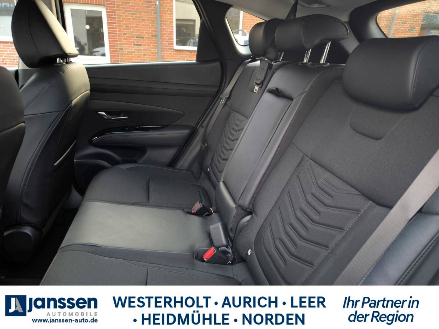 Fahrzeugabbildung Hyundai TUCSON HEV Trend LED-Paket