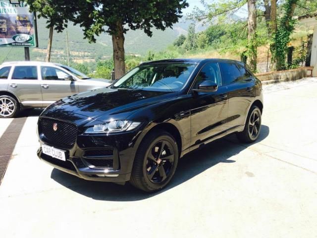 Jaguar F-Pace 2.0 D 240 CV AWD aut. R-Sport