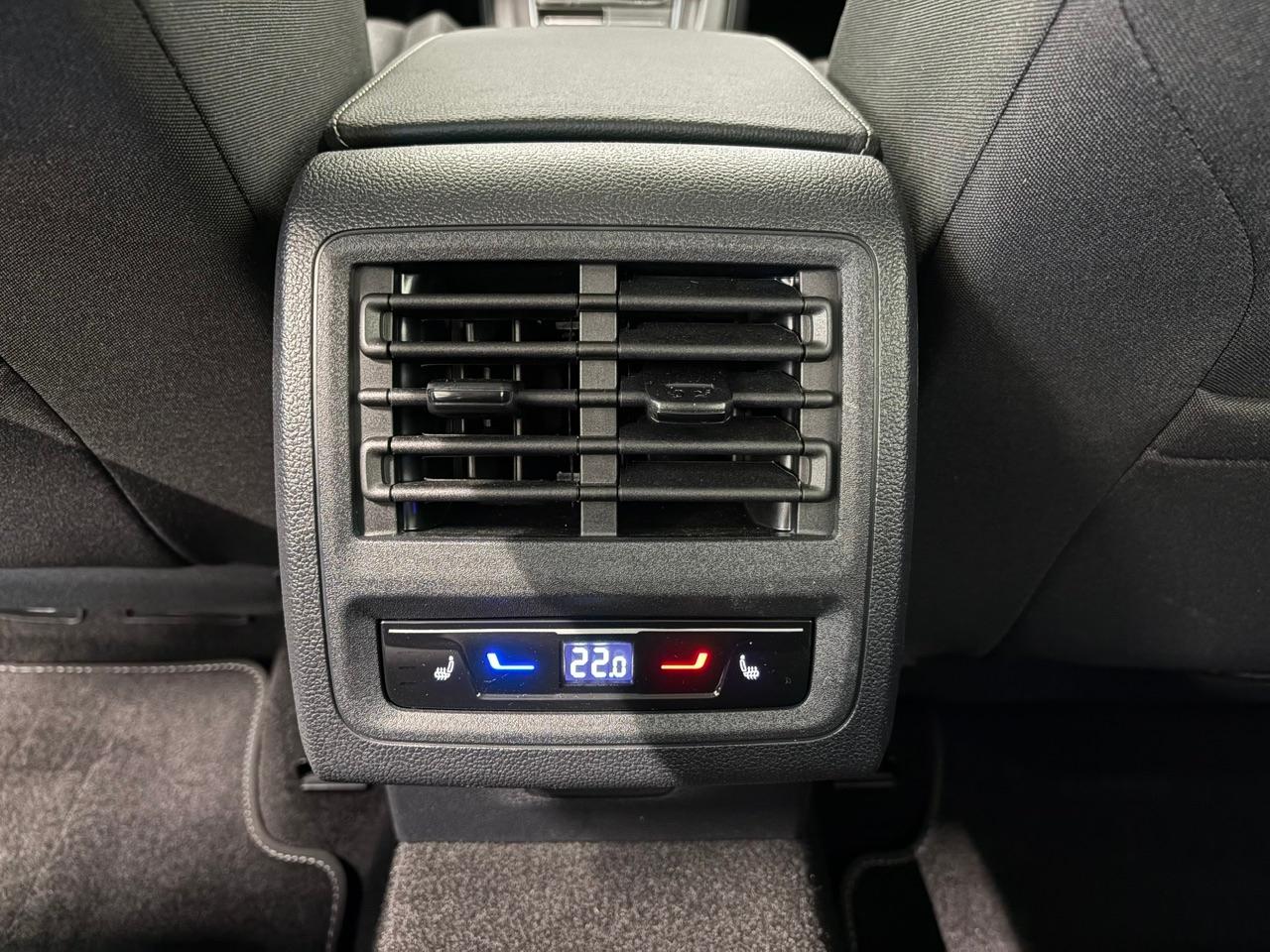Volkswagen Golf VIII Goal 1.5 TSI STANDHZG HARMAN-KARDON, миниатюра 24