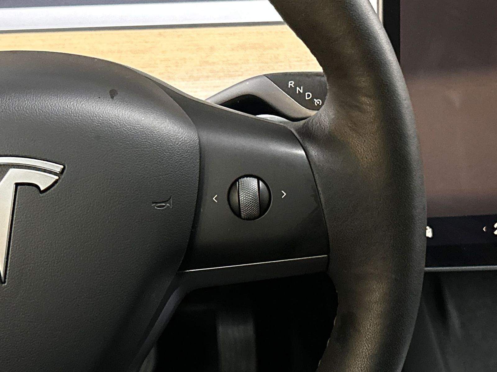 Fahrzeugabbildung Tesla Model 3 Long Range Dual AWD PANO+LED+NAVI+KAM+WP