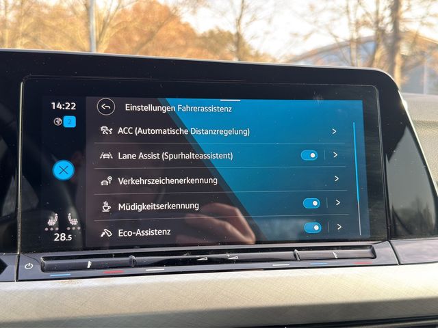 Golf VIII Variant 2.0 TDI Life DSG