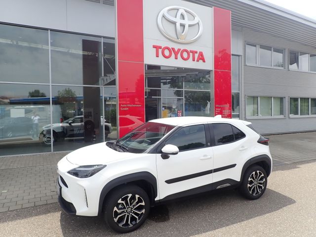 Toyota Yaris Cross Hybrid FWD Team Deutschland/KAMERA