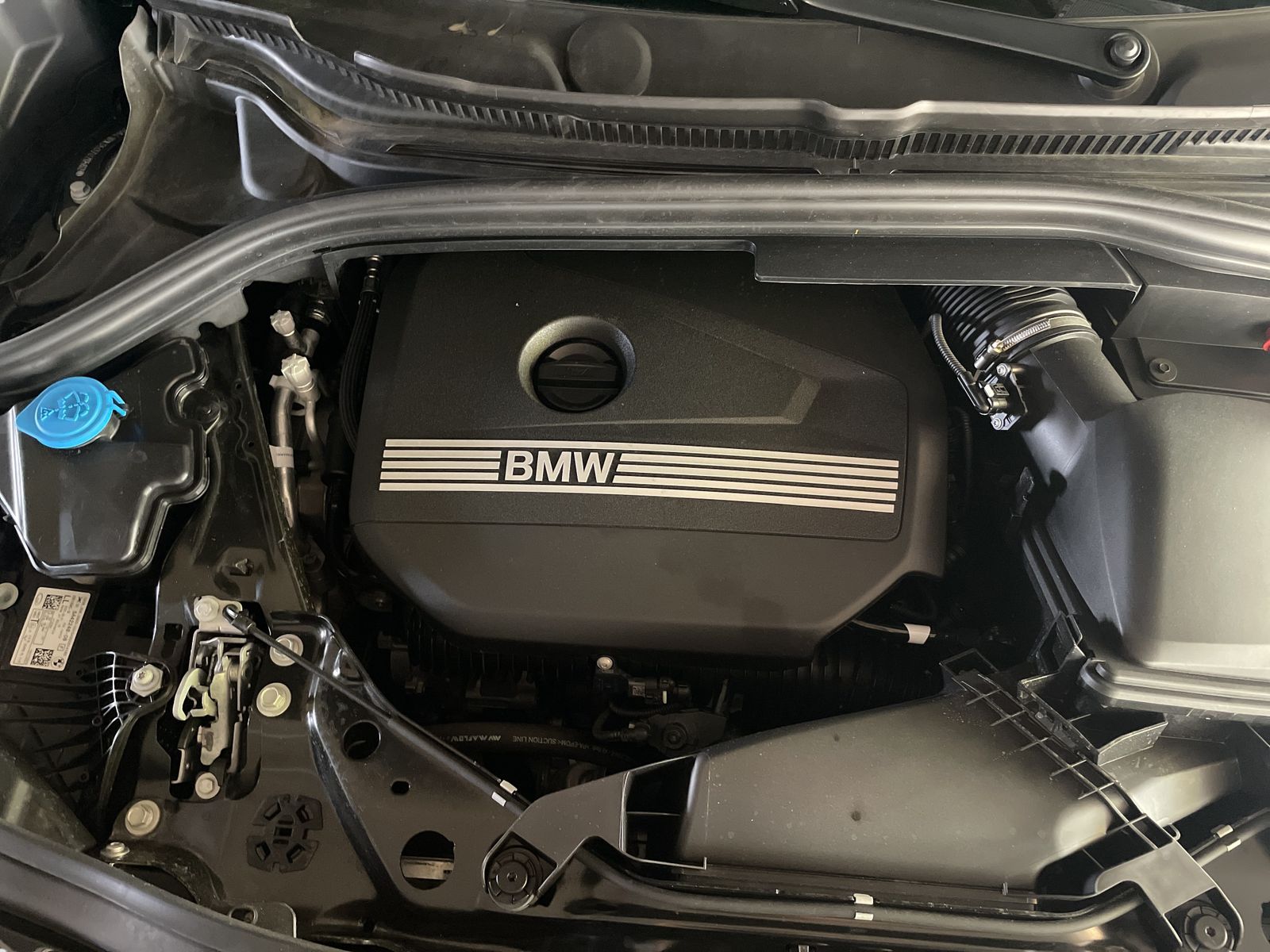 BMW 223 Active Tourer - Bild 15