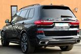 BMW X7 M-SPORT 1.Hd! VoLL 360° 7Sitz 22" STANDH INNO - Gebrauchtwagen in Leverkusen