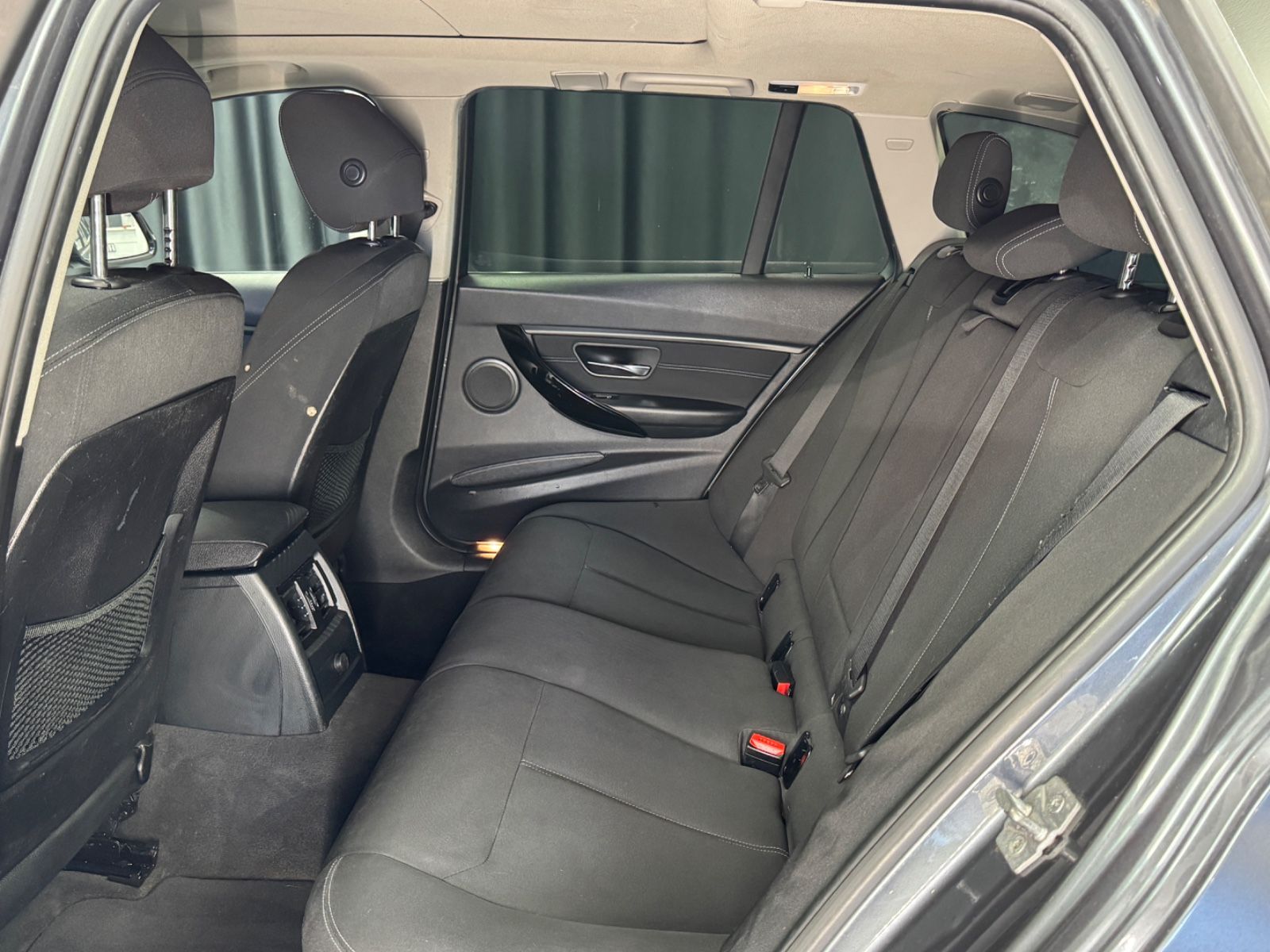 Fahrzeugabbildung BMW 320 d Touring|PANORAMA|AUTOMATIK|SPORT-LINE|